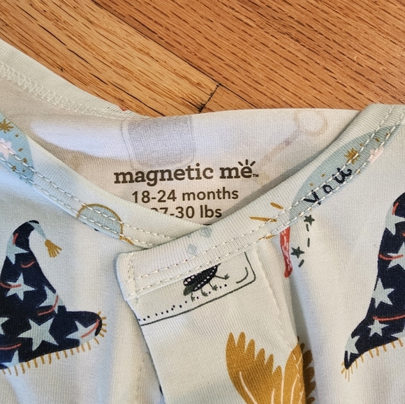 Magnetic Me pajamas - Picture 2 of 3